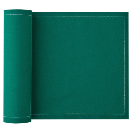 Servietten und Tischset in Caribbean Green von MY DRAP, vier Varianten, mit grüner, tropischer Musterung auf Baumwollstoff.